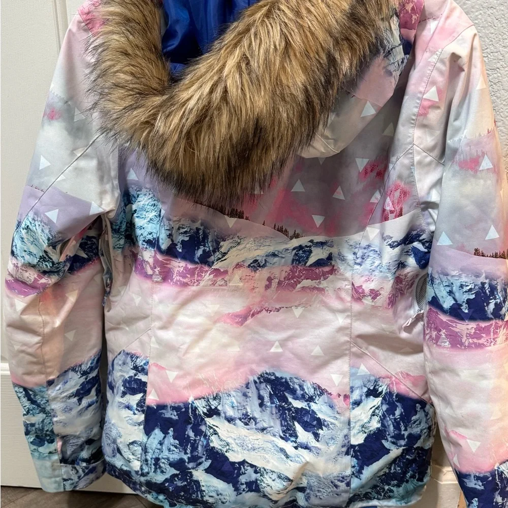 Roxy Women's Pink and Blue Ski Jacket with Faux Fur Hood - Picture 2 of 5